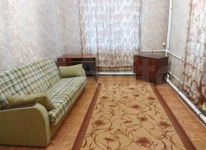 3-к. квартира, 72 м², 1/2 эт.