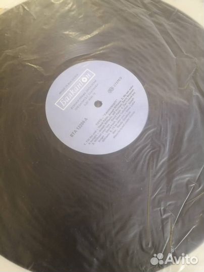 Винтажная виниловая пластинка LP Toto Fahrenheit