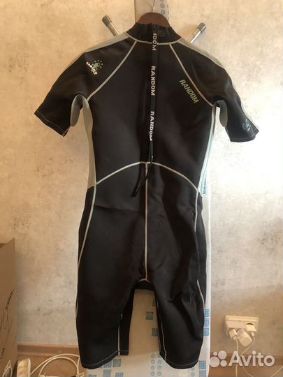 Гидрокостюмы муж и жен