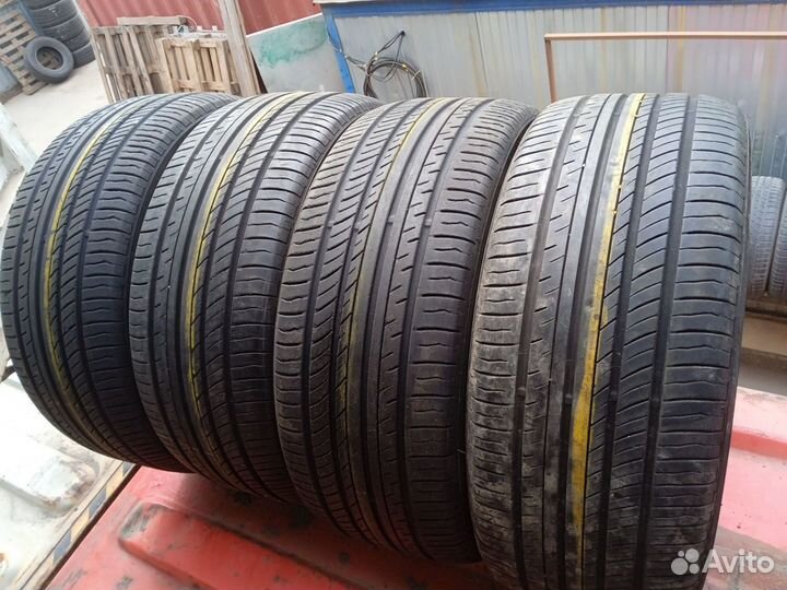 Yokohama Advan dB V552 245/45 R18