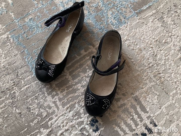 Туфли для девочки