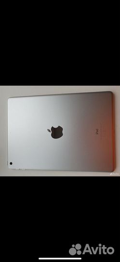 Apple iPad 9.7