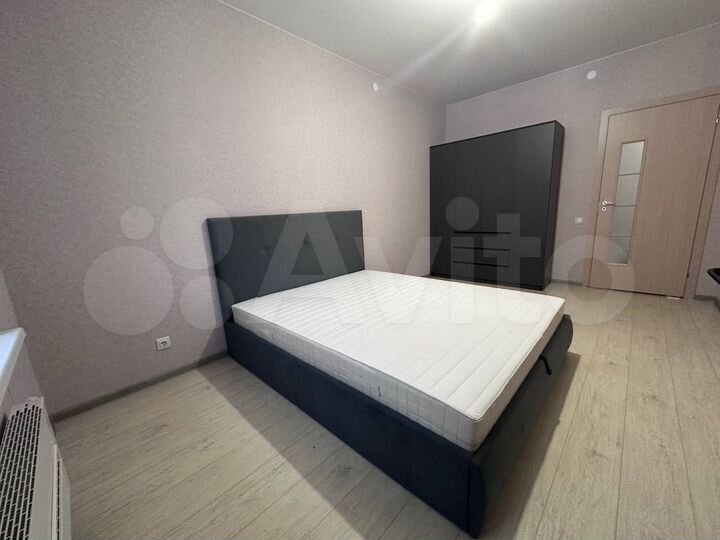 2-к. квартира, 58 м², 2/5 эт.