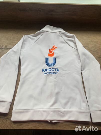 Одежда для фигурного катания