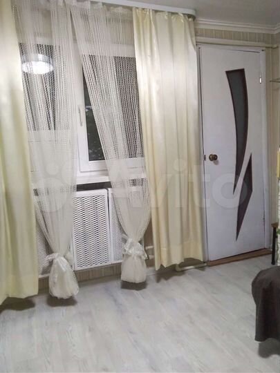 Комната 15 м² в 6-к., 1/1 эт.