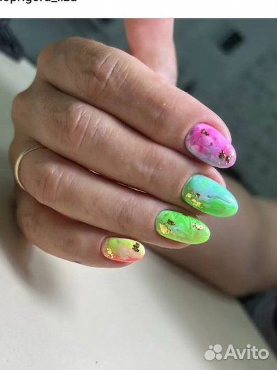 Мастер маникюра и педикюра