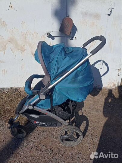 Прогулочная коляска(всесезонная)