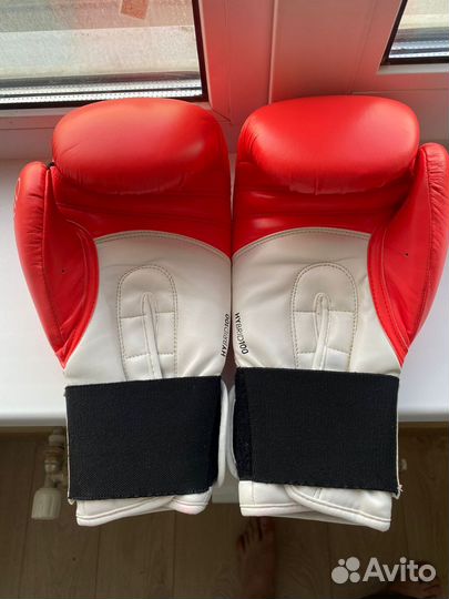 Боксерские перчатки 12 oz adidas hybrid 100