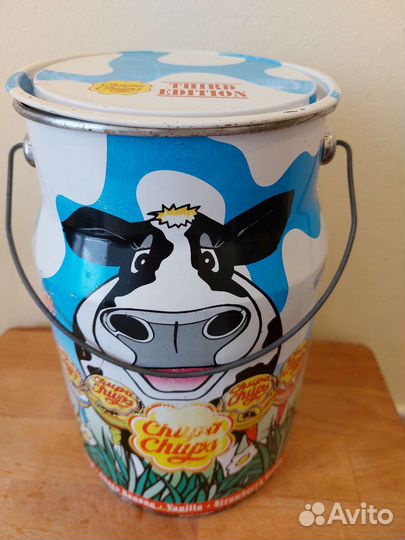 Жестяная банка от чупа-чупс