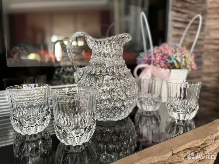 Графин Kvetna 2 литра прозрачный