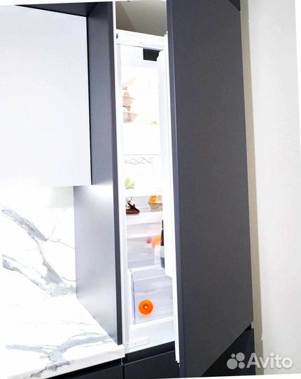 Кухни прямые на заказ Гламур