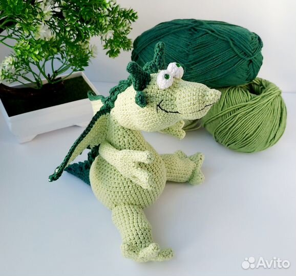 Вязаный Дракончик крючком ручной работы
