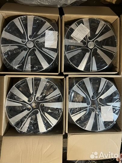 Легкосплавные (литье) диски r17