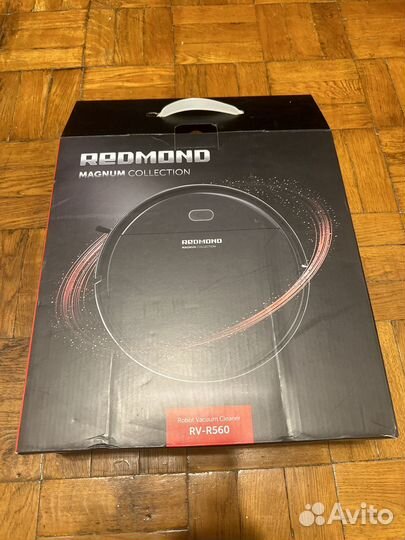 Робот пылесос redmond RV-R560
