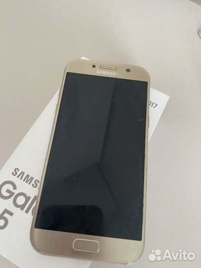 Samsung Galaxy A5 (2017) SM-A520F/DS, 3/32 ГБ
