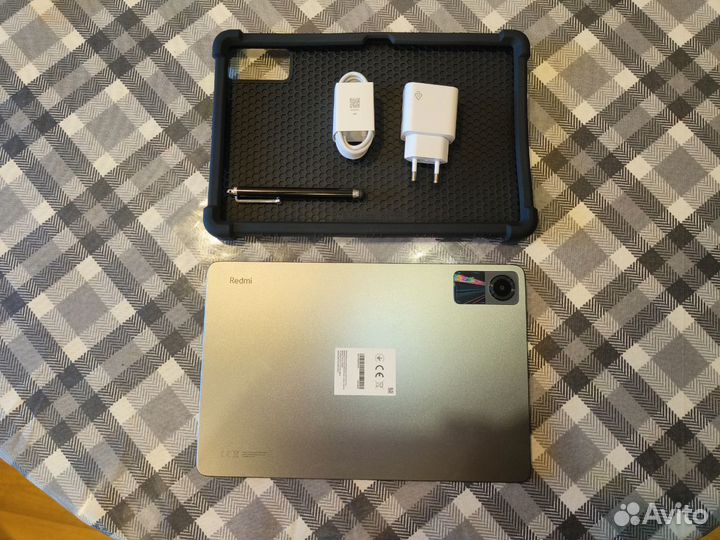 Планшет Xiaomi Redmi Pad SE