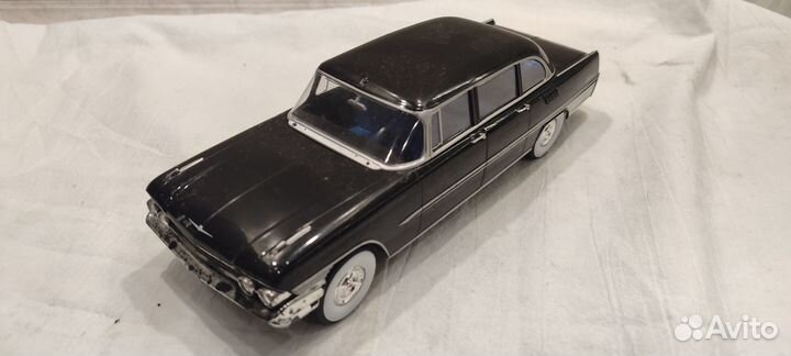 Модель ЗИЛ 111G 1:24
