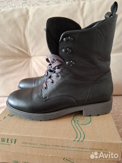 Ботинки женские