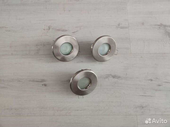 Светильник потолочный встраиваемый