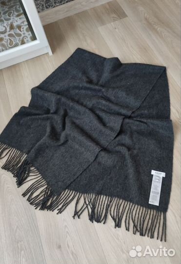 Большой шарф из ворсовой шерсти