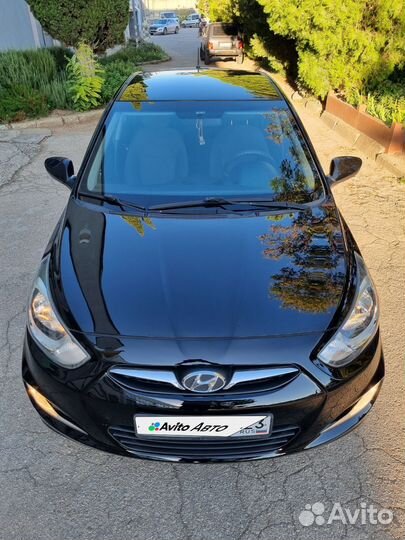 Hyundai Solaris 1.4 AT, 2012, 195 000 км