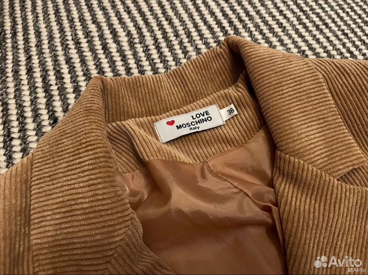 Love Moschino вельветовый костюм женский S новый