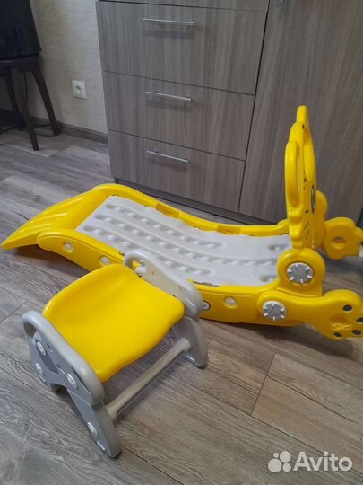 Детский игровой комплекс с горкой