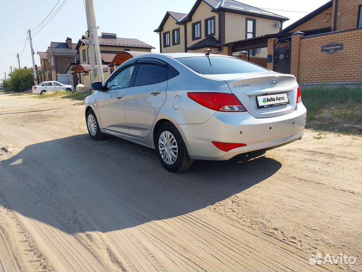 Hyundai Solaris 1.4 AT, 2016, 126 146 км