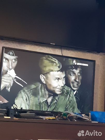 Телевизор Fusion 32