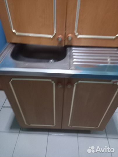 Шкафы для кухни б/у