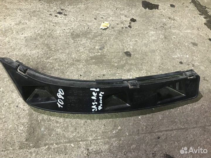 Кронштейн заднего бампера левый Geely Emgrand EC7