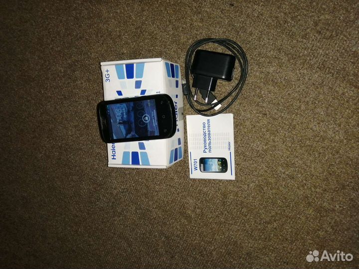 Haier W701, 512 МБ