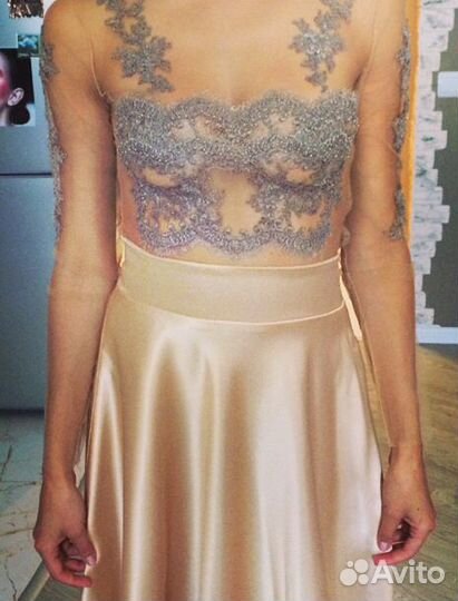 Дизайнерское вечернее платье