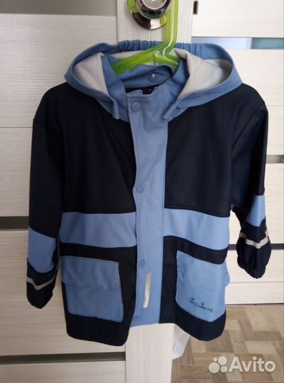 Дождевик на мальчика. На возраст 2-3 года