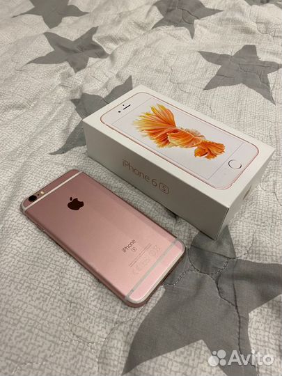 Телефон iPhone 6s