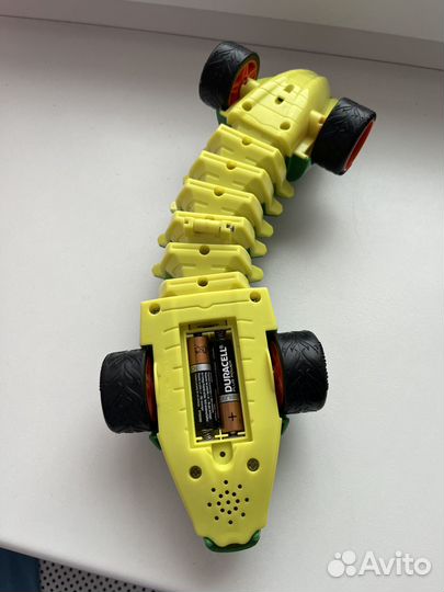 Машинка Hot wheels