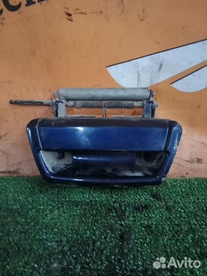 Ручка двери внешняя передняя правая Газ 31105 406