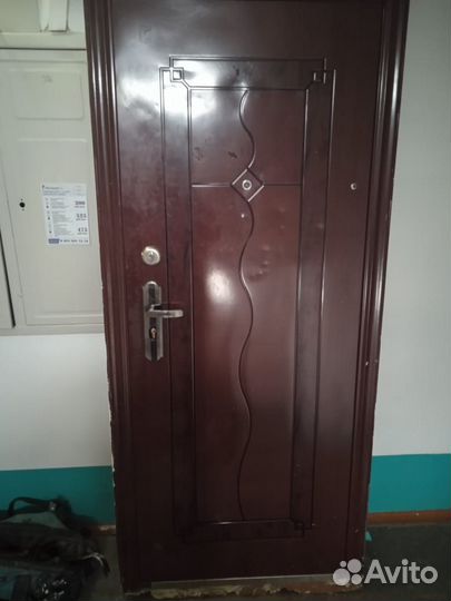 Дверь входная бу