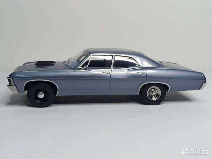 Chevrolet Impala Sedan 1967 Greenlight 1:18