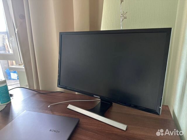Большой монитор Samsung 4K 28" (u28e590ds) купить в Санкт-Петербурге ...