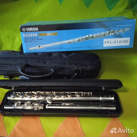 Флейта yamaha 212