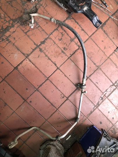 Трубка кондиционера Mitsubishi Lancer седан 4G18