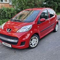 Peugeot 107 1.0 AMT, 2011, 185 000 км, с пробегом, цена 390 000 руб.