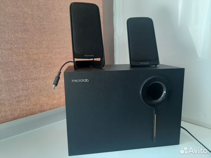 Компьютерные колонки Microlab