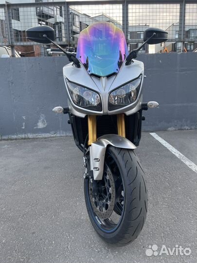 Yamaha FZ1