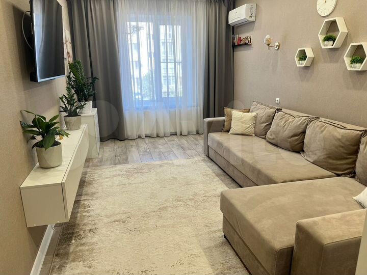 2-к. квартира, 58 м², 2/5 эт.