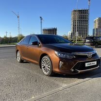 Toyota Camry 2.5 AT, 2017, 142 600 км, с пробегом, цена 2 485 000 руб.