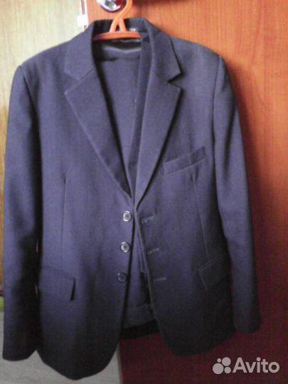 Школьный костюм тройка