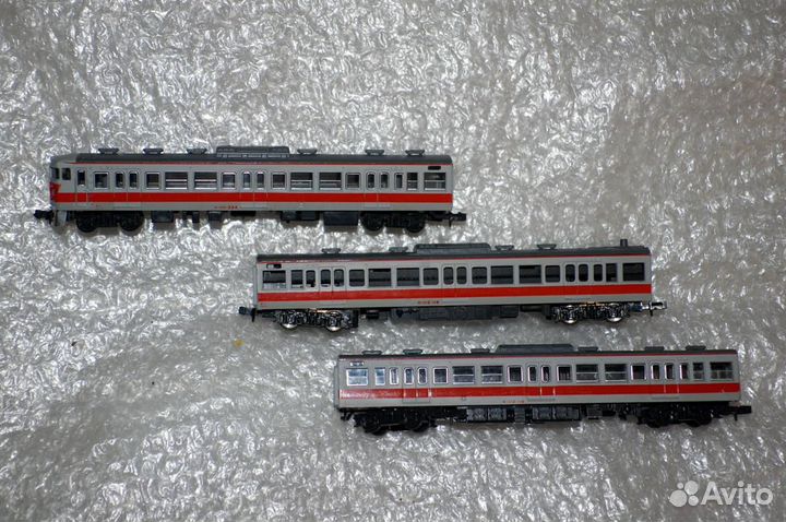 Пассажирский дизель, 9 мм, Япония, 3 и 4 вагона