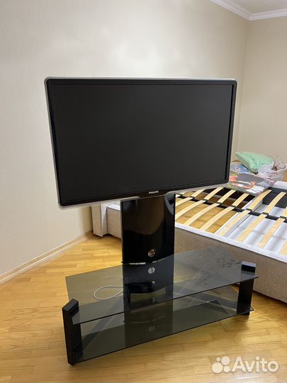 Телевизор Philips 42 ambilight с тумбой